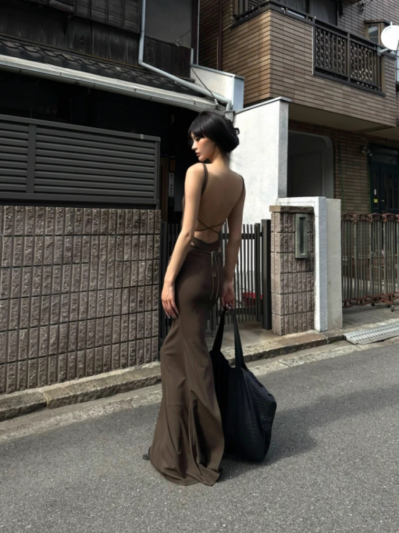 Camisole Vest Waisted Sexy Halter Skirt Set - Image 2