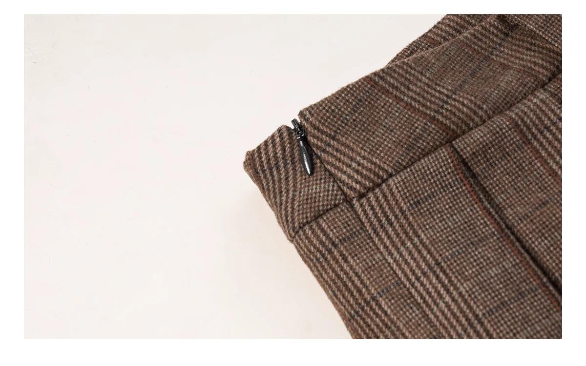 Plaid Anti-Walking Pleated Low Waist Half Skirt - Image 4