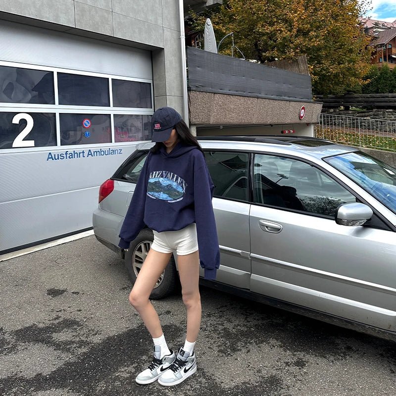 Printed Hooded Pullover Sweatshirt - Image 4